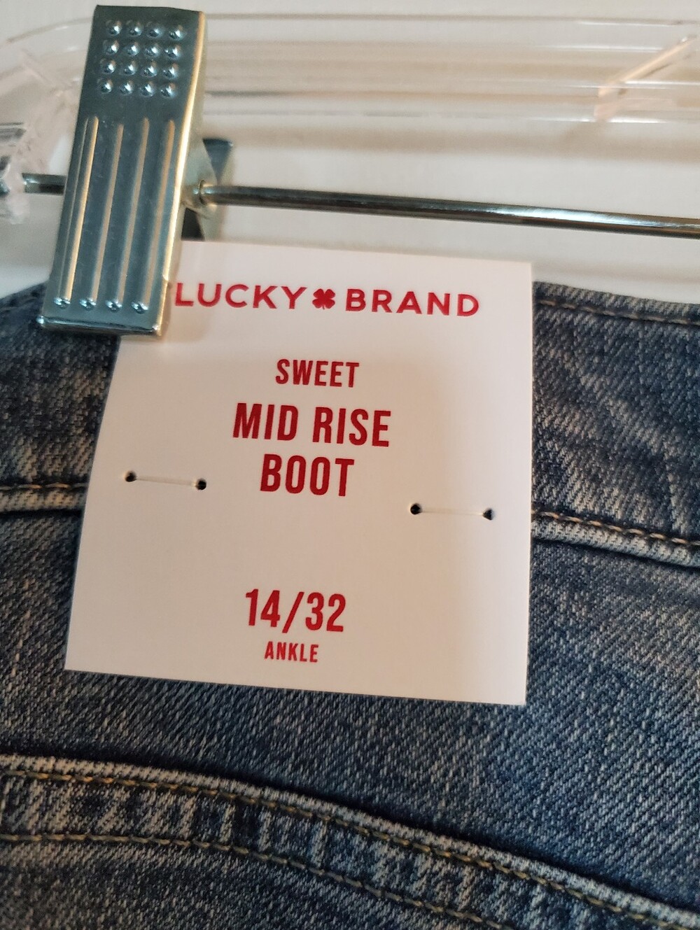 Lucky Brand Sweet Mid-rise Boot Ankle Embroidered Jeans Size 32/14 - Picture 2 of 9